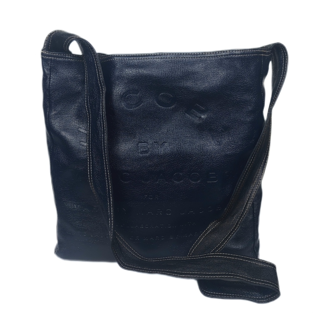 MARC JACOBS 'The Tote Bag' Original, Signature-Emb, Rvsbl, Leather Crossbody